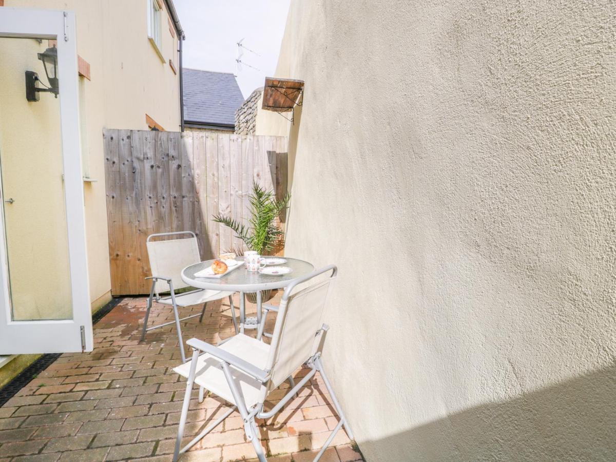 9 Malthouse Court * Watchet